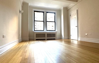 1 bed, 1 bath, 850 sqft, $4,825, Unit 2N