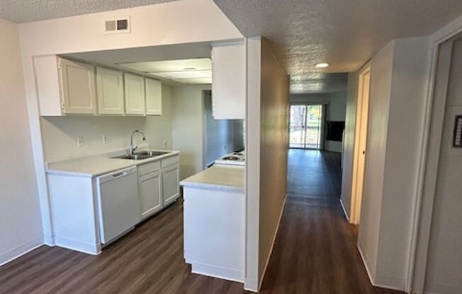 3 Bedroom Townhome for Rent in Murray