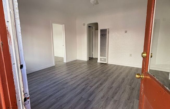 1 bed, 1 bath, 400 sqft, $1,795, Unit 20
