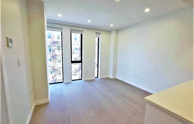 1 bed, 1 bath, 565 sqft, $3,154, Unit 3C