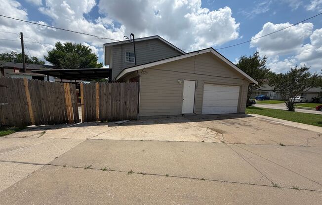Ready to Move in... Do not miss this house !!!!
