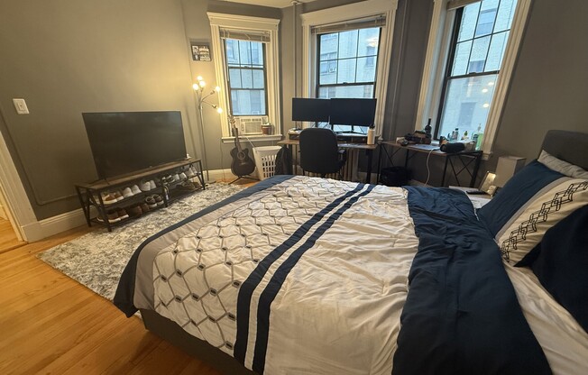 2 Sutherland Rd Apt 1