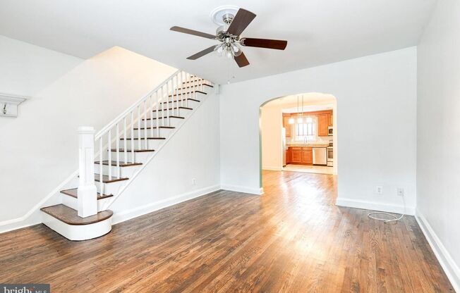 Adorable 3 bed 2 bath Dundalk rowhome