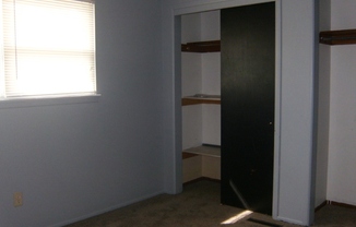 4001 WESTLAWN