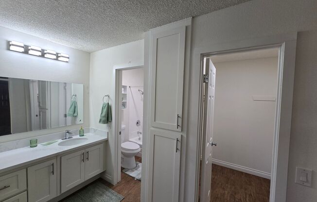 1 bed, 1 bath, $2,295, Unit A-02