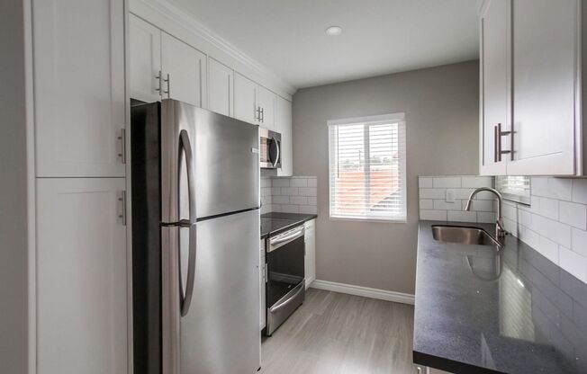 1 bed, 1 bath, 722 sqft, $2,145, Unit 115