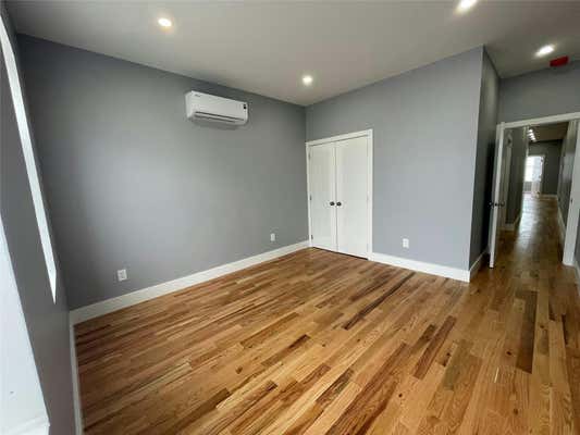 2 beds, 1 bath, 750 sqft, $3,000, Unit 1L