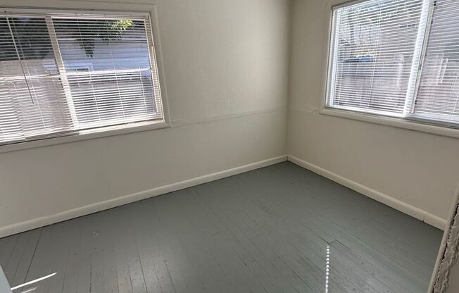 2 beds, 1 bath, $1,445