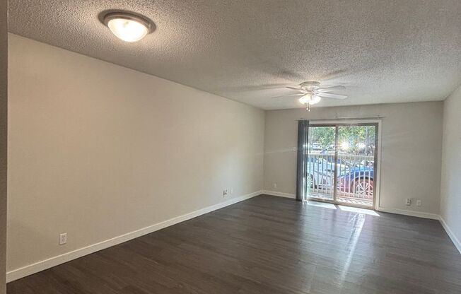 2 beds, 1 bath, 856 sqft, $1,499, Unit WIL-109
