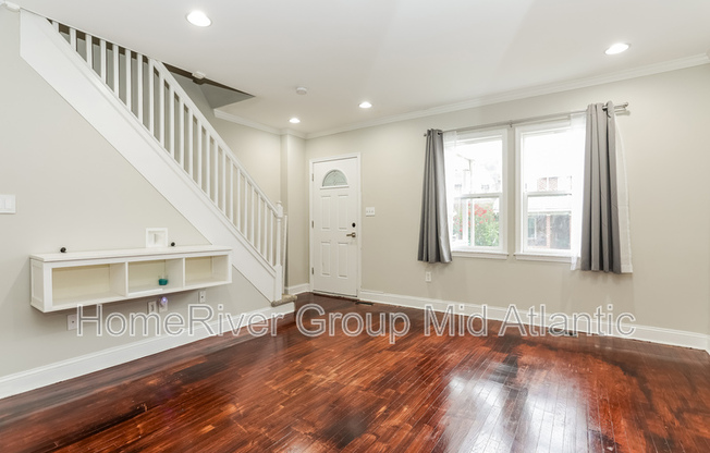6842 DUNBAR RD