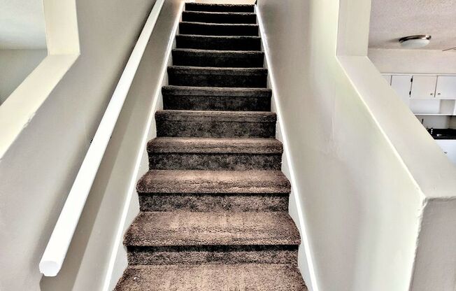 2 beds, 1.5 baths, 1,044 sqft, $950, Unit 6A