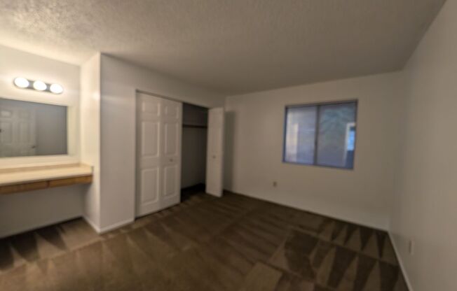 2 beds, 1 bath, 820 sqft, $1,200, Unit 1