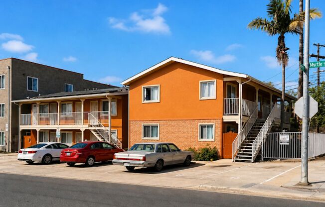 Morley-18 Apartments