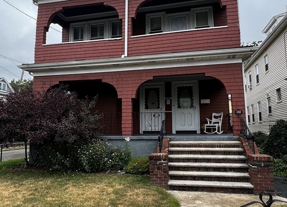 151 4 ST