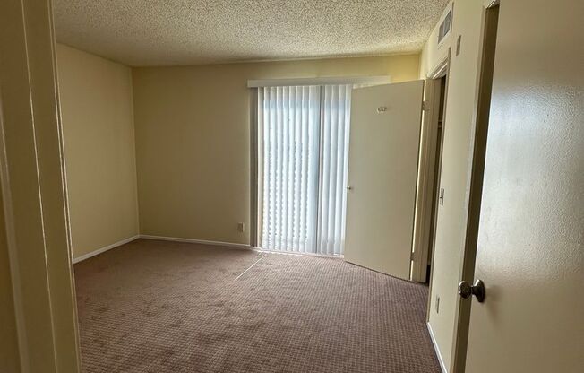 2 beds, 2.5 baths, $3,100, Unit 103