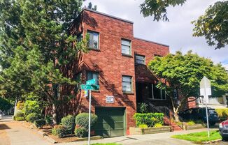 Jennifer Anne Apartments