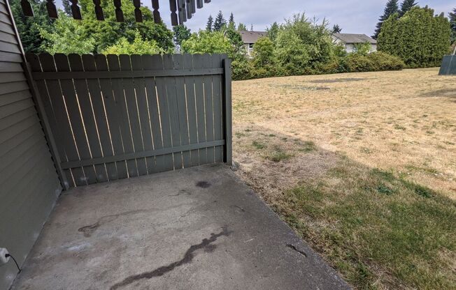3 beds, 1.5 baths, 1,500 sqft, $1,995, Unit 2802-5