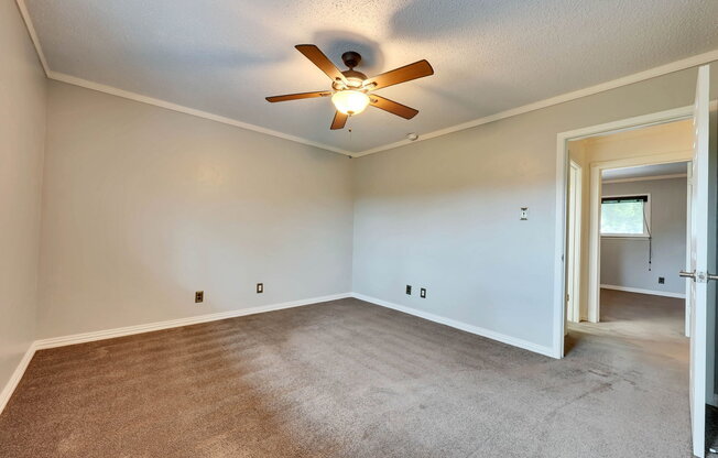 2122 Hancock Dr