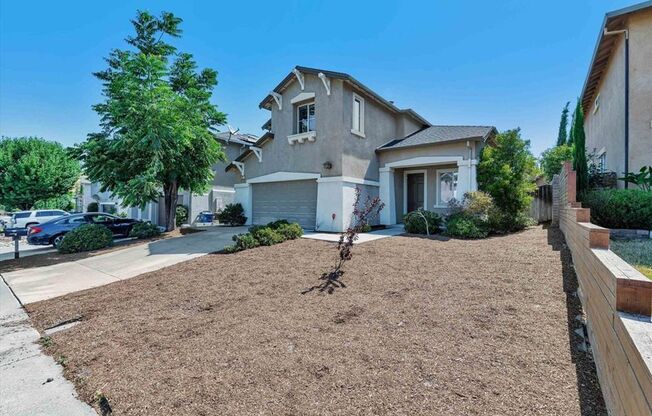 FANTASTIC DALLAS RANCH HOME!! 4 BEDS PLUS OPTION OFFICE OR DOWNSTAIRS BEDROOM & 2.5BATHS!!