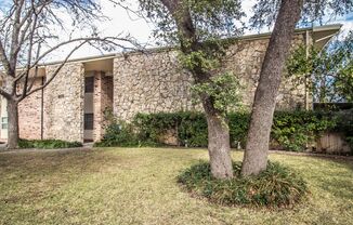 1 bed, 1 bath, $1,025, Unit # 10