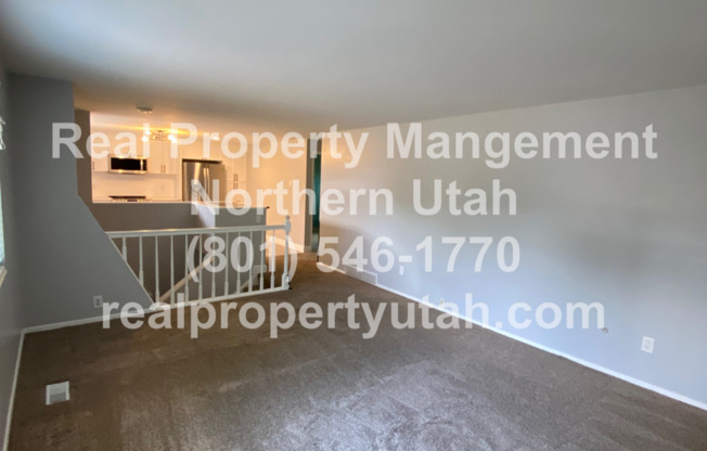 Large 4-bedroom home in Layton Available Now!