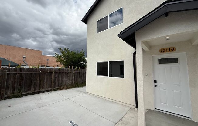 Stunning, Newly Remodeled 3 Bedroom, 2 Bath