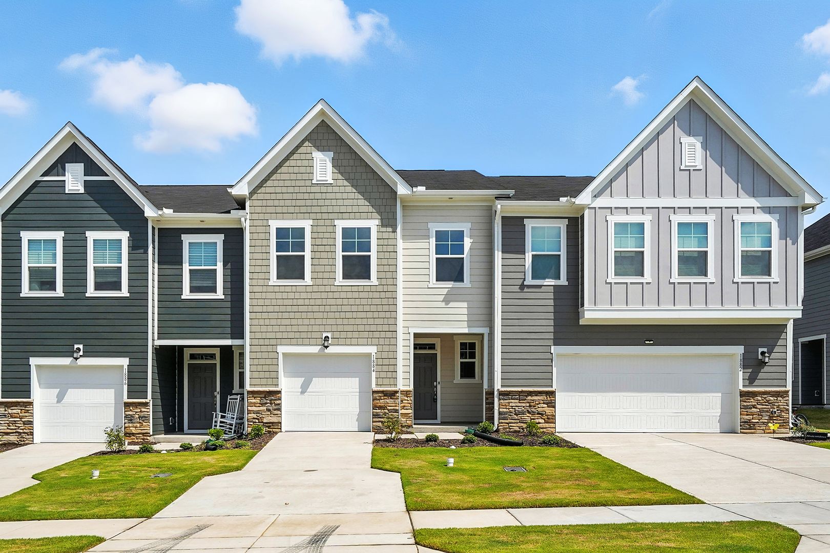 BRAND NEW TOWNHOME Available now, Depot 499 Apex!
