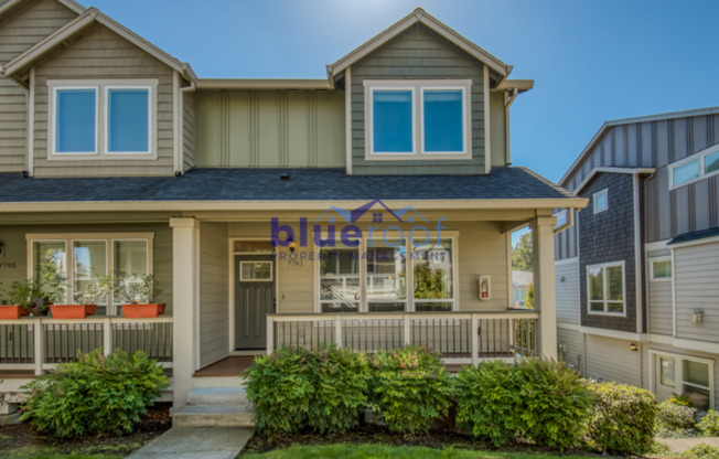 7761 NE MARY BETH LN