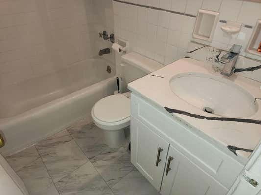 Studio, 1 bath, 500 sqft, $2,000, Unit 2A