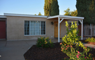 Bright 3-Bed+2bath Home in a Great Woodland Hills Neighborhood