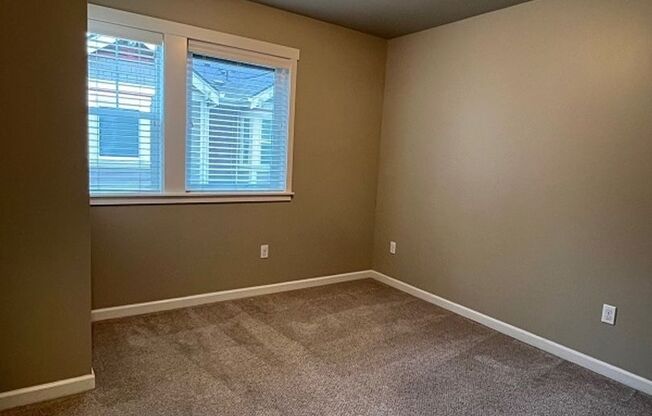 2 beds, 2.5 baths, 1,345 sqft, $2,075, Unit 1330-105