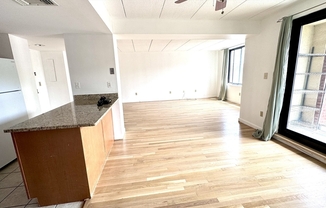 2 beds, 2 baths, 1,040 sqft, $4,000, Unit 404