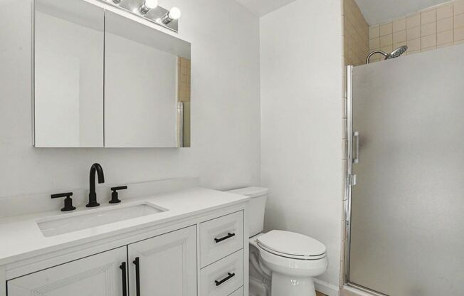 3 beds, 2.5 baths, $7,500