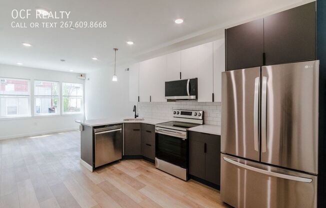 1003 W DAKOTA ST