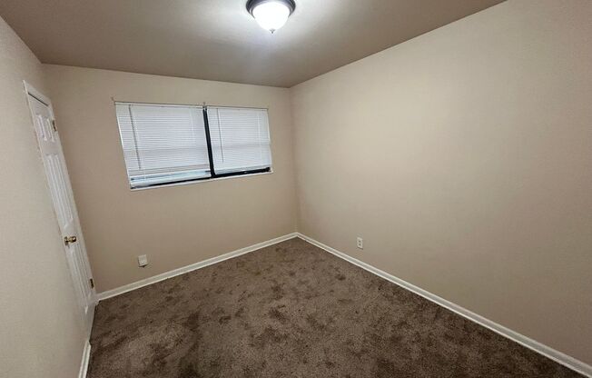 Tranquil Westside Living!