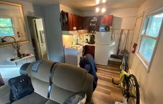 Studio, 1 bath, 250 sqft, $845