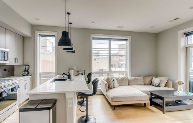 1 bed, 1 bath, 492 sqft, $2,695, Unit 1050-203