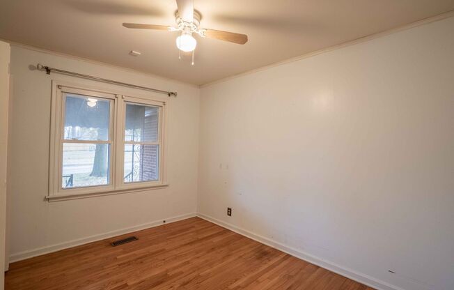 3 beds, 1 bath, $1,500