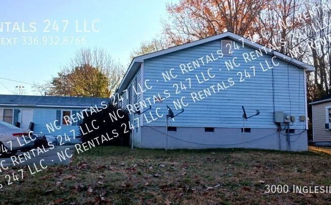 3000 INGLESIDE AVE
