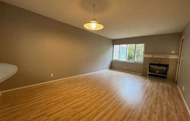 1 bed, 1 bath, $1,795, Unit # 137