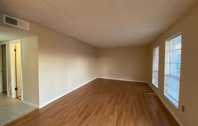3030 Congress Blvd. #115