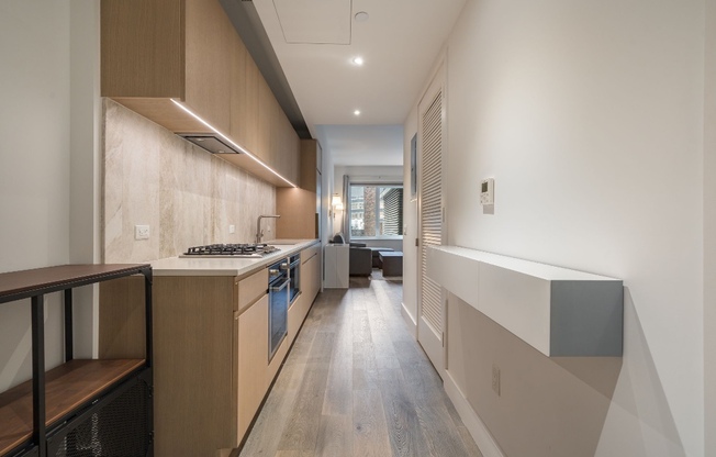 Studio, 1 bath, 467 sqft, $3,450, Unit 7M