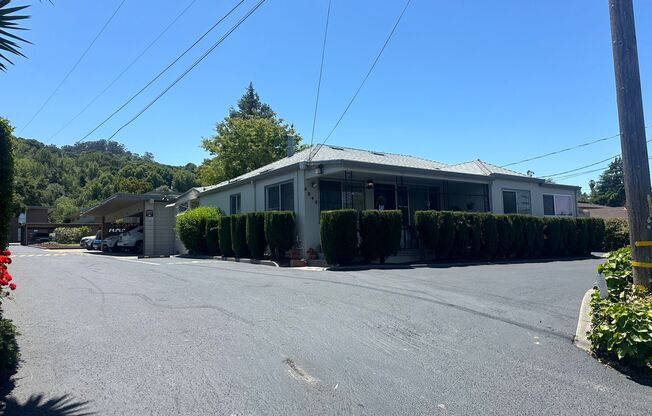 Whispering Oaks Apartments