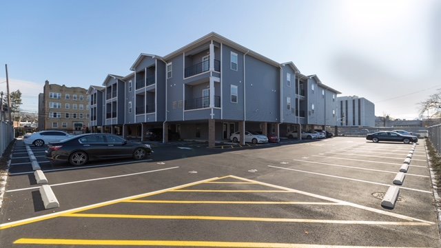 2 beds, 2.5 baths, 1,118 sqft, $2,449, Unit 215