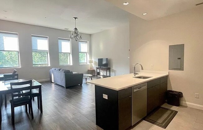 1022 Hancock Street Unit 110