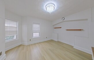 4 beds, 1.5 baths, 1,724 sqft, $3,700, Unit SF
