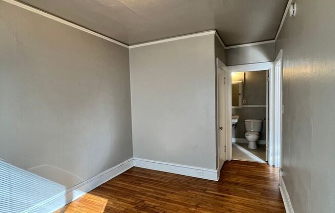 1 bed, 1 bath, $1,545, Unit 39