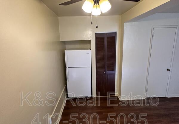 121 LEBANON BLVD 3