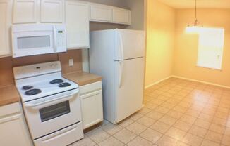 807 Ventura Park
