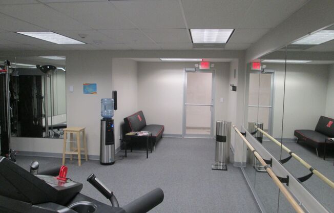 Studio, 1 bath, 450 sqft, $785, Unit 308*